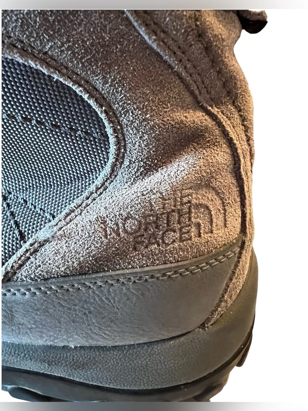 The North Face Chilkat Boots Zinc Gray Men’s 13 Waterproof Suede Upper Unused